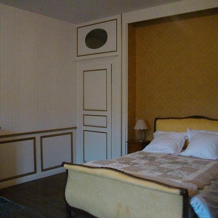 Gentilhommiere Eaux Bleues Bed & Breakfast Ecot-la Combe Exterior photo
